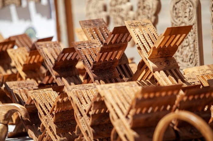 Kerajinan kayu finishing natural